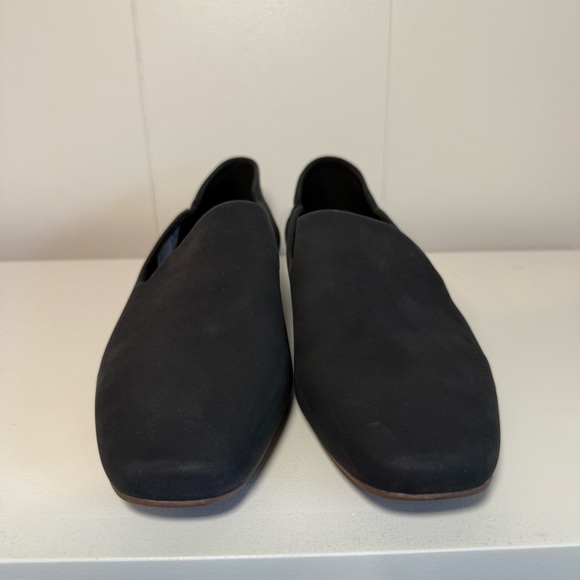 Woman’s Black Leather Loafer Tom’s Size 10 - Picture 2 of 8